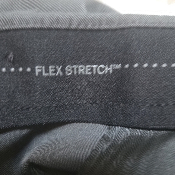 Perry Ellis Portfolio Dark Gray Dress Pants | 32x34 - Picture 2 of 5